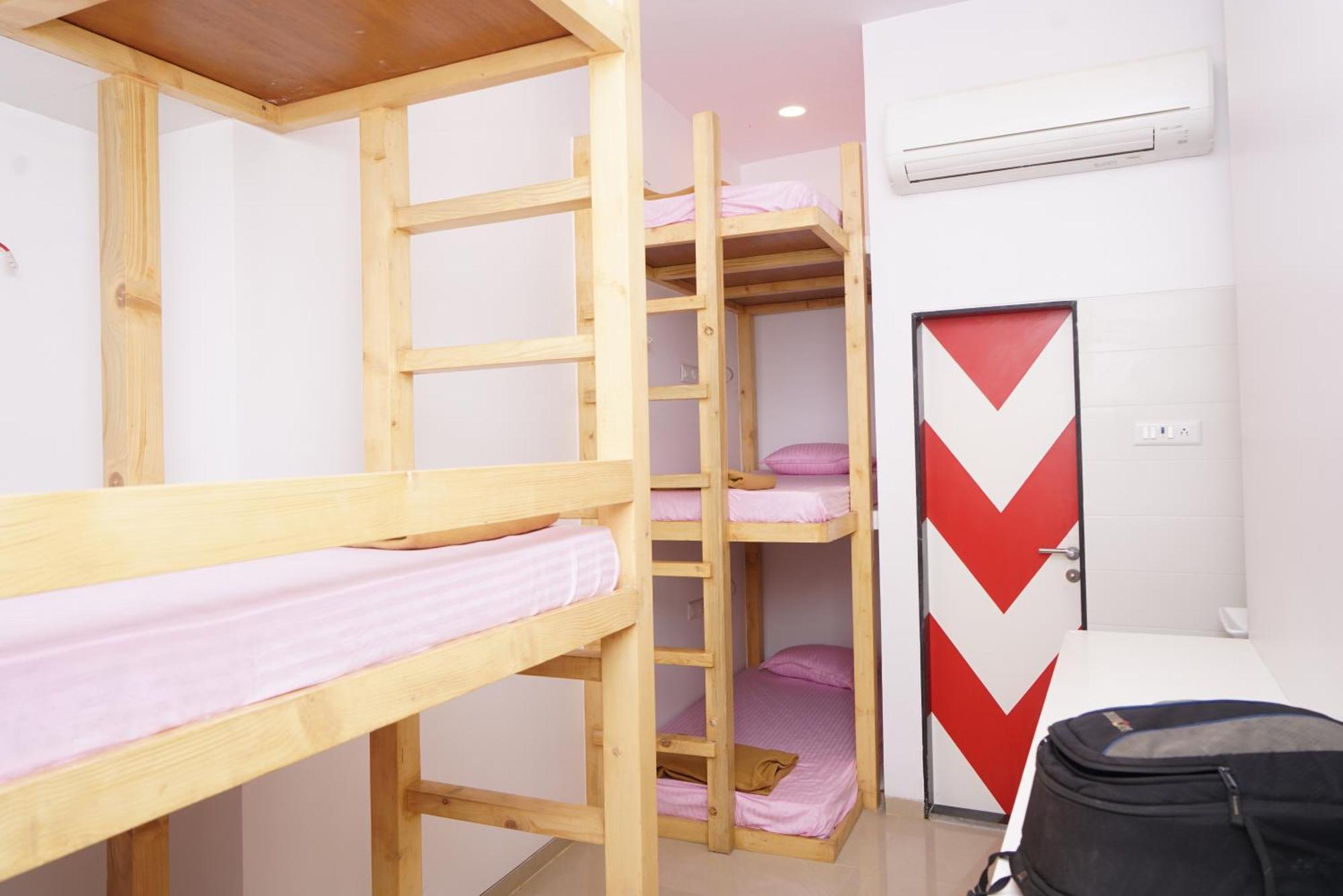 Asrama Staytion Dorm - Near Marol Naka Andheri East